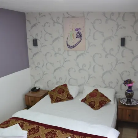 The Reina Hotel Istanbul