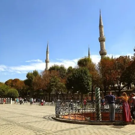 The Reina اسطنبول